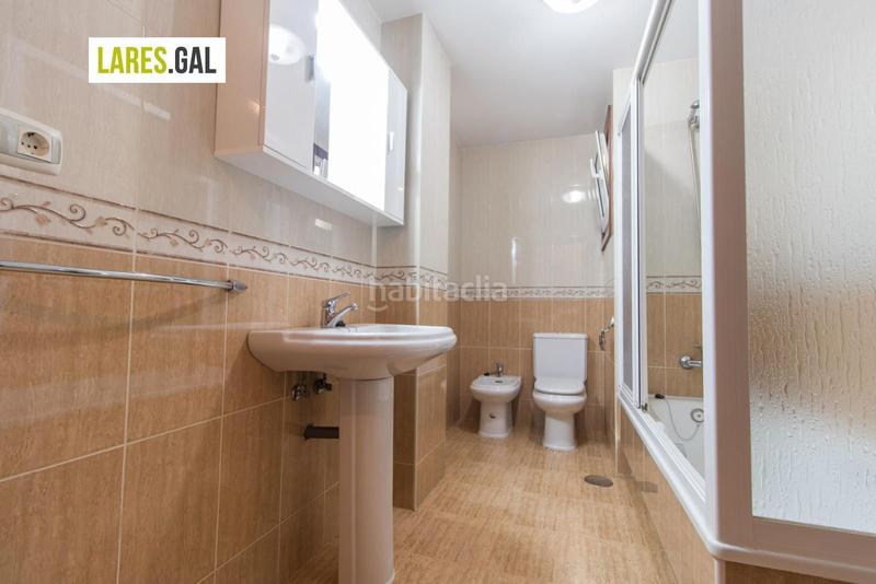 Foto 98a015f5-9af8-4f5e-a6e4-4275e590fcea. Etagenwohnung mit heizung parking in Coiro Cangas