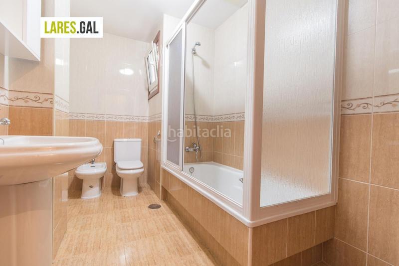 Foto e3107b18-0afd-4645-80b6-908245649967. Etagenwohnung mit heizung parking in Coiro Cangas