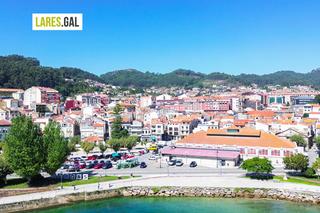 Casa  Rúa eduardo vicenti. Casa en el centro de cangas, delante del mercado municipal y con