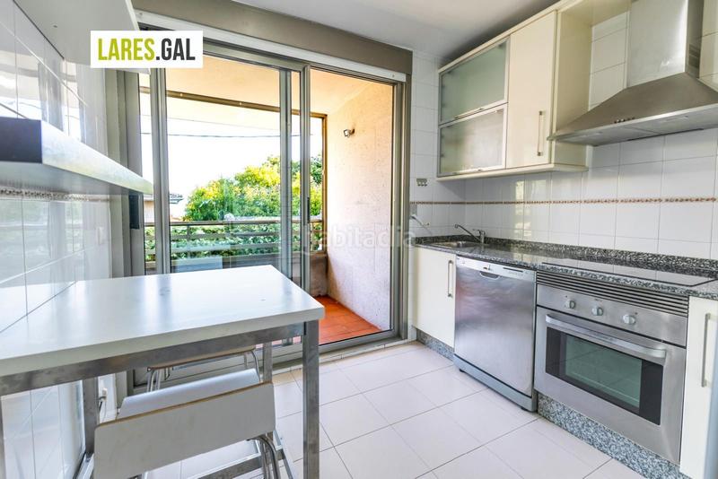 Foto 86e0184a-2200-4f2b-a9c1-91ff47e82bd7. Piso  en la zona de san roque en Cangas pueblo Cangas