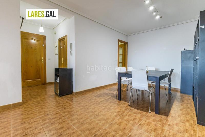 Foto d00f6614-0711-42fa-b2e2-a09b95539d8f. Piso  en la zona de san roque en Cangas pueblo Cangas