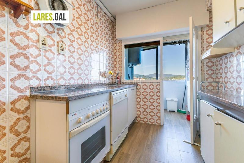 Foto e6bb3710-7cf7-48de-a966-36b0f4b482ae. Flat with heating in Cangas pueblo Cangas