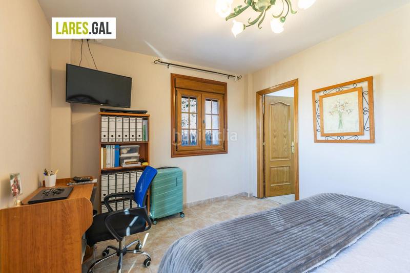 Foto 23d1c7a2-d5d8-42bb-bb23-80d5bd6bc154. Chalet con riscaldamento piscina in Moaña