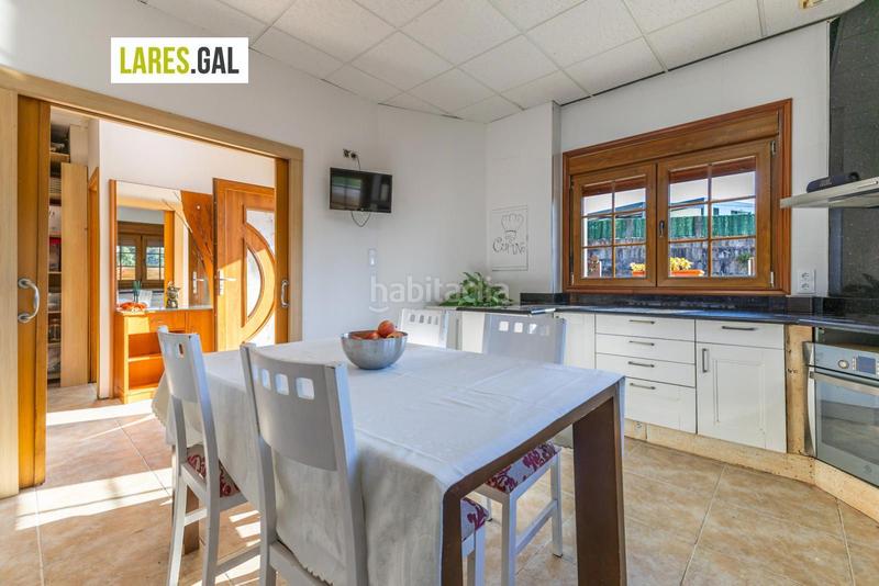 Foto 2faf1ed3-1299-4c97-aea1-82a4cd85c02b. Chalet con riscaldamento piscina in Moaña