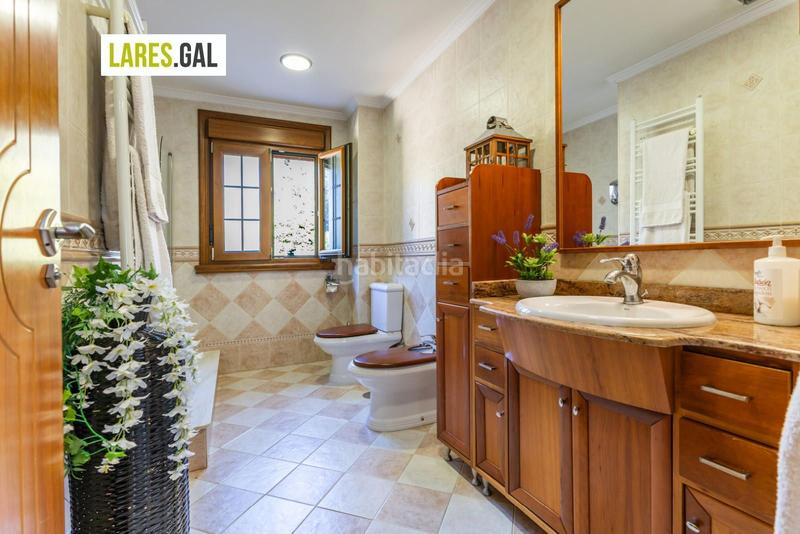 Foto d6640b29-7e26-4e7c-be98-46a8f9e83bdc. Chalet con riscaldamento piscina in Moaña