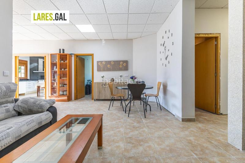 Foto e9bc00d5-d82e-4ecc-9358-95d0230e782d. Chalet con riscaldamento piscina in Moaña