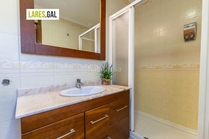 Foto f6ebc478-7608-44fb-8181-dea1a98cc729. Chalet con riscaldamento piscina in Moaña