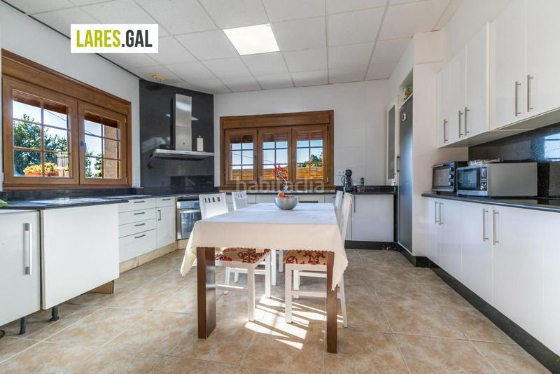 Foto f949e8b4-f48d-4b47-900a-1d1c076a9b64. Chalet con riscaldamento piscina in Moaña