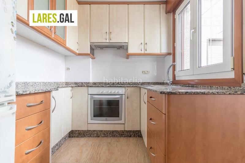 Foto 2eec6ec7-b976-472e-893d-37a94a64e99f. Etagenwohnung mit heizung parking in Coiro Cangas