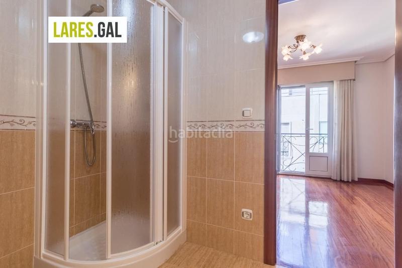 Foto 31e1987e-347e-46b9-9273-9a23b44667b9. Etagenwohnung mit heizung parking in Coiro Cangas