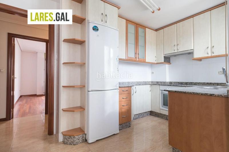 Foto b41d0f88-d597-4fc6-97a5-636b2332abb2. Etagenwohnung mit heizung parking in Coiro Cangas