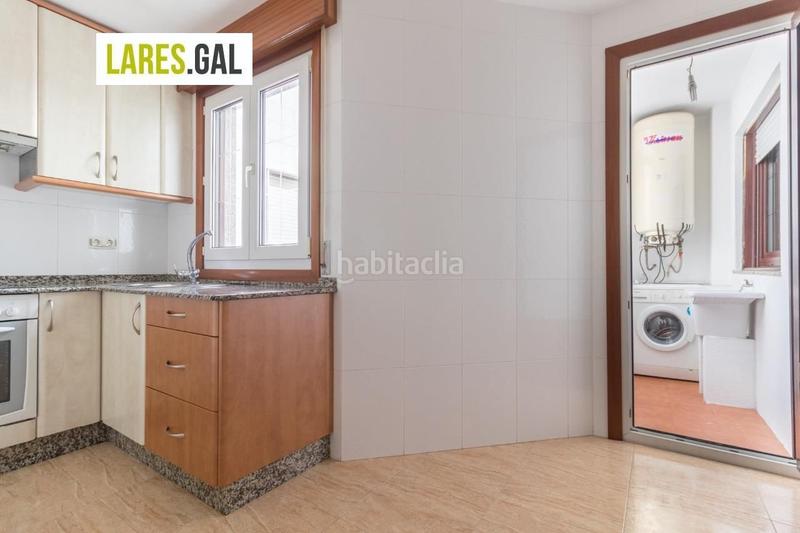 Foto f9ea81dc-b6b0-48f3-b199-0b60133d797f. Etagenwohnung mit heizung parking in Coiro Cangas