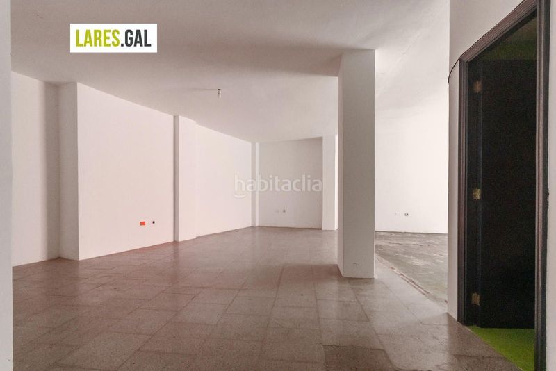 Foto a950457c-8844-4dcf-976d-6275bbad2ea7. Local comercial a Coiro Cangas