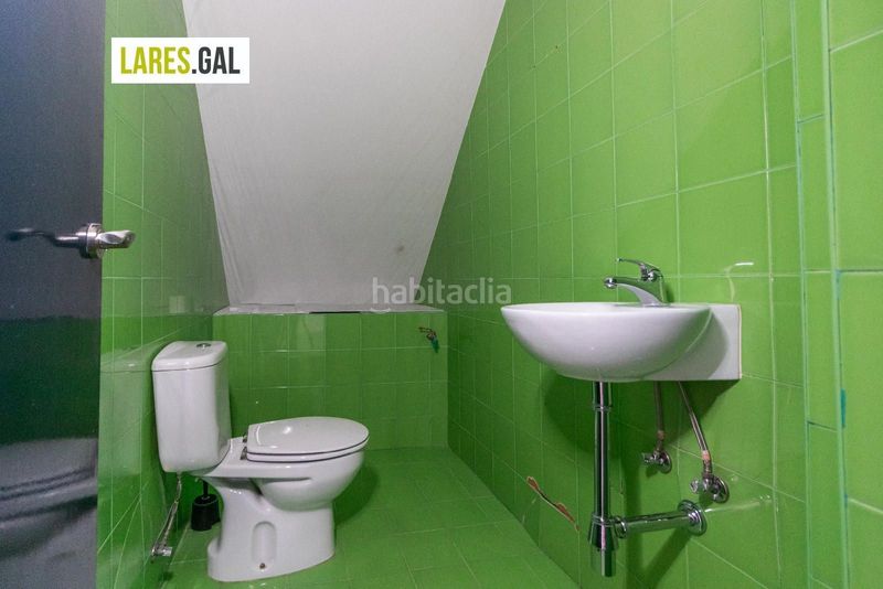 Foto ae661993-7f72-451a-a866-a53d98fd190a. Local comercial a Coiro Cangas