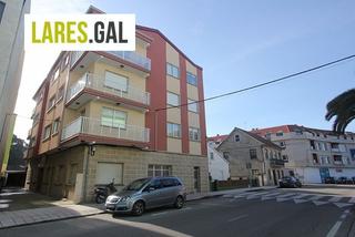Local commercial  Calle david cal. Locales comerciales en cangas