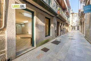 Rent Business premise  Rua nova. Local comercial en el casco viejo de cangas