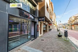 Locale commerciale in Rúa Méndez Núñez