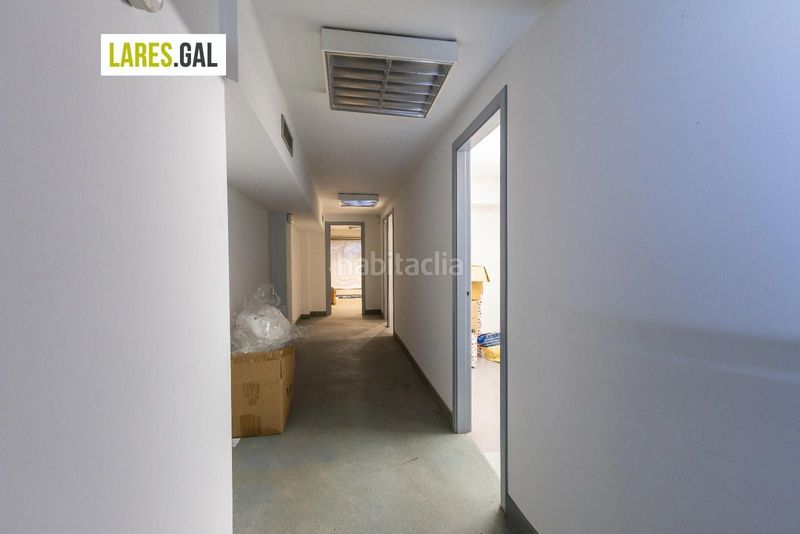 Foto fbddc4ee-46de-4bf8-b25f-d9c2fd8ff095. Affitto locale commerciale in Cangas pueblo Cangas