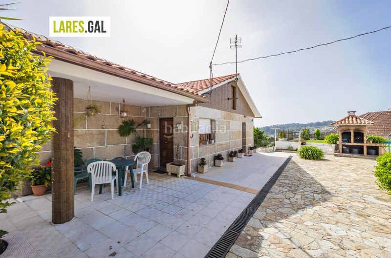 Foto 6ea3e72e-042c-4193-9581-d7fd7d063db7. Casa amb aparcament piscina a Bueu