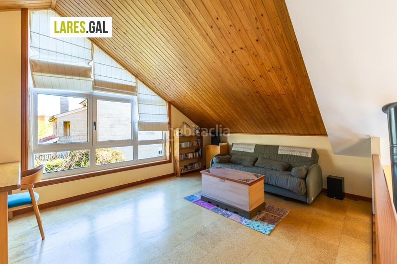 Foto fd7944d8-4200-4099-88ae-fb0a53024904. Chalet casa de piedra en serra poñente con jardín en Cangas