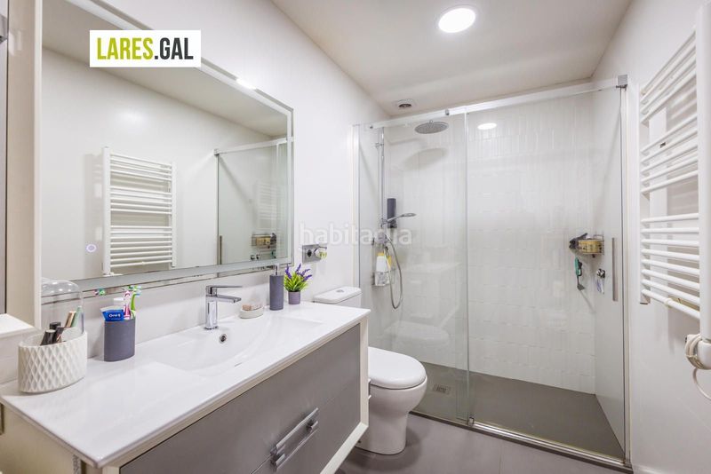 Foto 578b6eb0-a638-4123-9918-c7d26c2695fe. Piso  de 4 dormitorios con terraza en Coiro Cangas