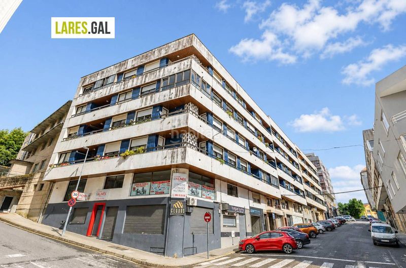 Foto 7b8a2458-11b4-484c-be25-11f55e2b6f73. Piso  de 4 dormitorios con terraza en Coiro Cangas