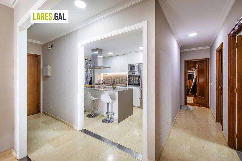 Foto ec38c081-69c7-494e-ae4e-cff6da073546. Piso  de 4 dormitorios con terraza en Coiro Cangas