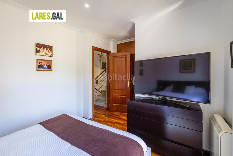 Foto 48d964b3-47b2-4c9c-b4f7-9c56371a833a. Casa adossada amb calefacció aparcament a Darbo Cangas