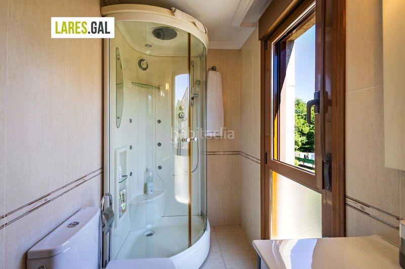 Foto abc04cc6-3be9-469d-91b1-f01c518a23ef. Casa adossada amb calefacció aparcament a Darbo Cangas