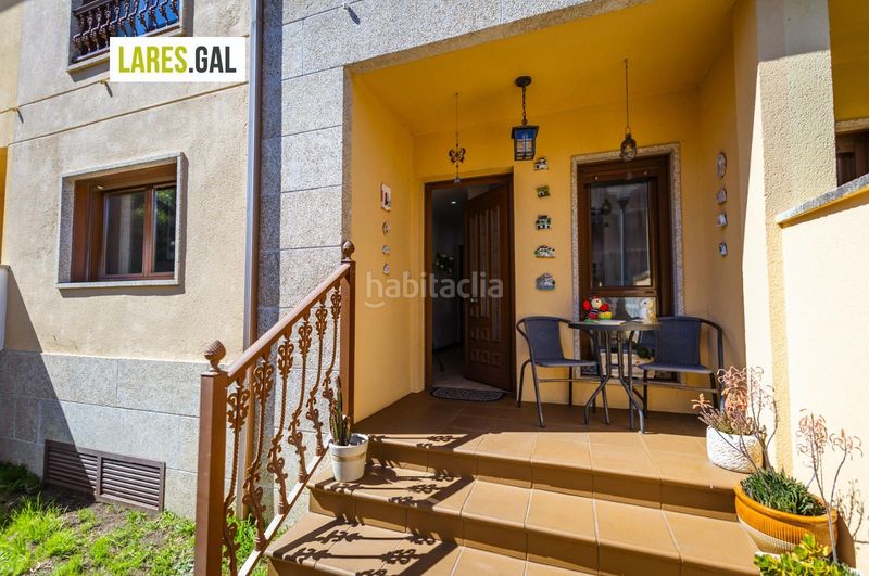 Foto e60b7759-583b-4563-aec5-c8e5380189a5. Casa adossada amb calefacció aparcament a Darbo Cangas