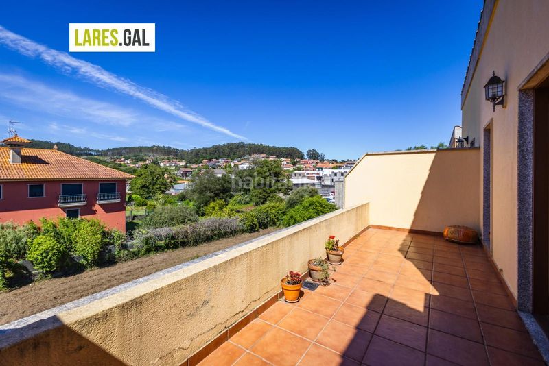 Foto f25e0eda-9b99-4e9d-85d8-fefa20b25295. Casa adossada amb calefacció aparcament a Darbo Cangas