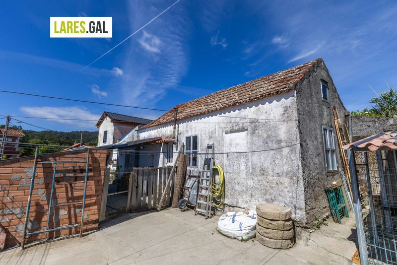 Foto 777c7d0d-4c45-4fa5-8d4d-c6dda7dccf0f. Casa a Coiro Cangas