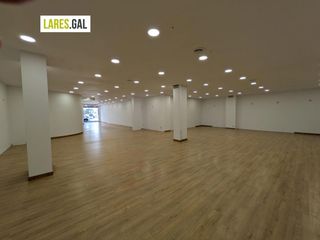 Miete Geschäftsraum  Rúa noria. Amplio local comercial en el centro de cangas