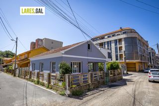 Casa  Rúa longán. Casa a la venta en el centro de cangas