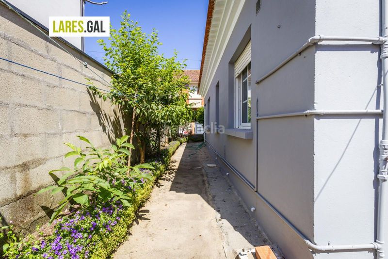 Foto f435530c-a864-4ea1-95a0-d3f5a1eea9e3. Casa  a la venta en el centro en Coiro Cangas