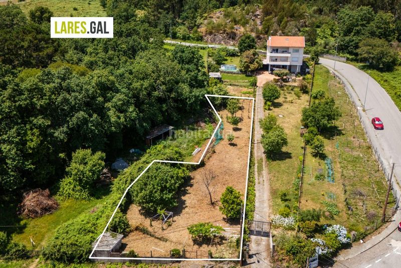 Foto cecc2bbb-98b1-4368-b1dc-b4a8f977dc74. Finca rústica parcela a la venta en Darbo Cangas
