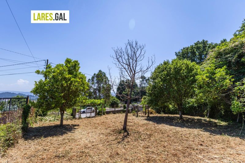 Foto dd89da3d-e618-4800-a75e-a8ff64689c96. Finca rústica parcela a la venta en Darbo Cangas