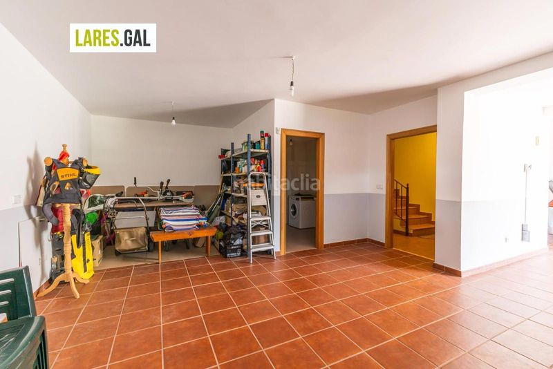 Foto 4badb21f-e9ac-496e-b0c4-f6bcfed528ab. Casa amb calefacció aparcament a Darbo Cangas