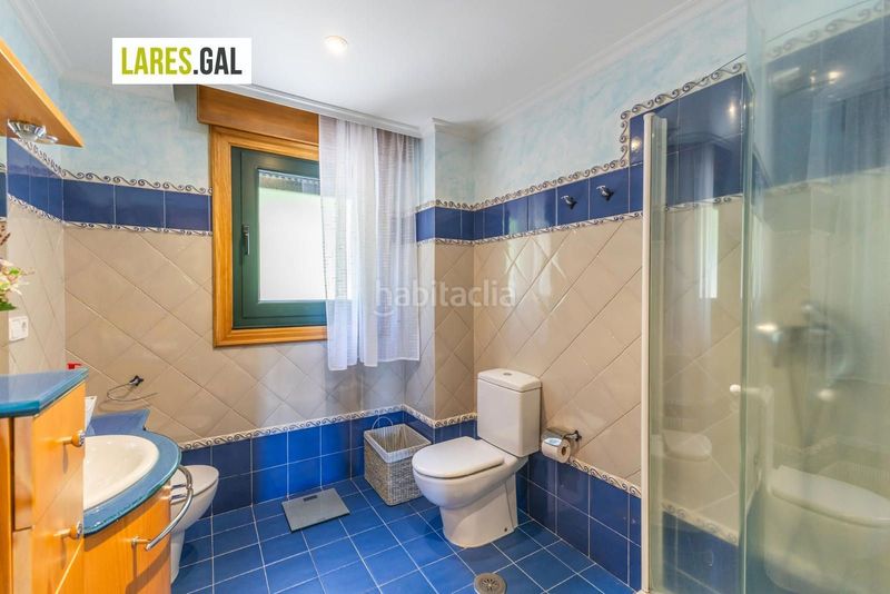 Foto 51566987-062e-4d55-b731-00d8a97df3b4. Casa amb calefacció aparcament a Darbo Cangas