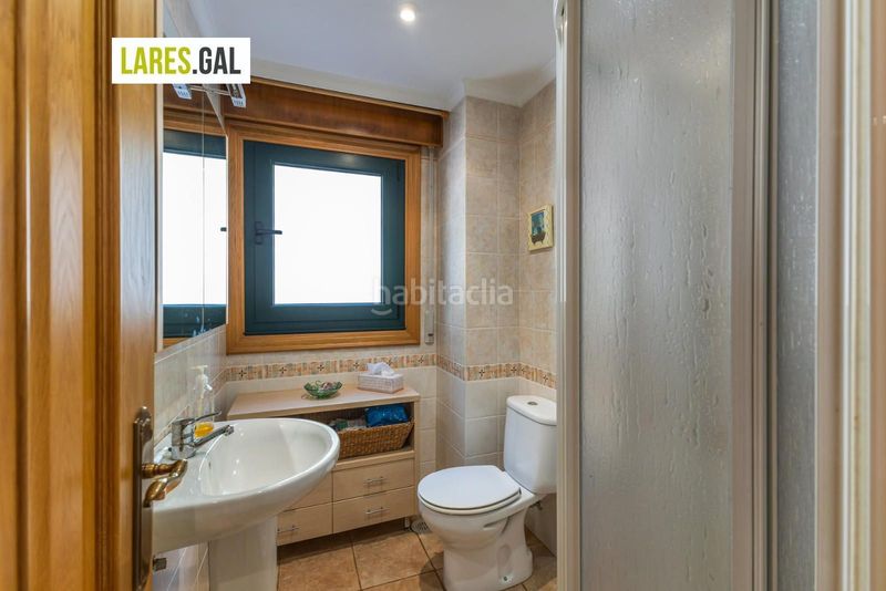 Foto 78f3f813-5441-4b20-b1ce-be5075ba1b0f. Casa amb calefacció aparcament a Darbo Cangas