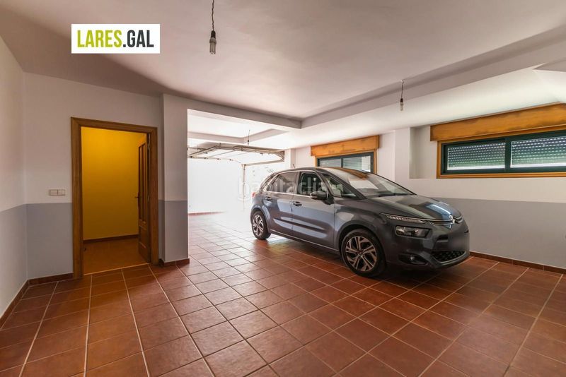 Foto a96b87c8-e3d2-4cab-9fab-710fc0042d53. Casa amb calefacció aparcament a Darbo Cangas
