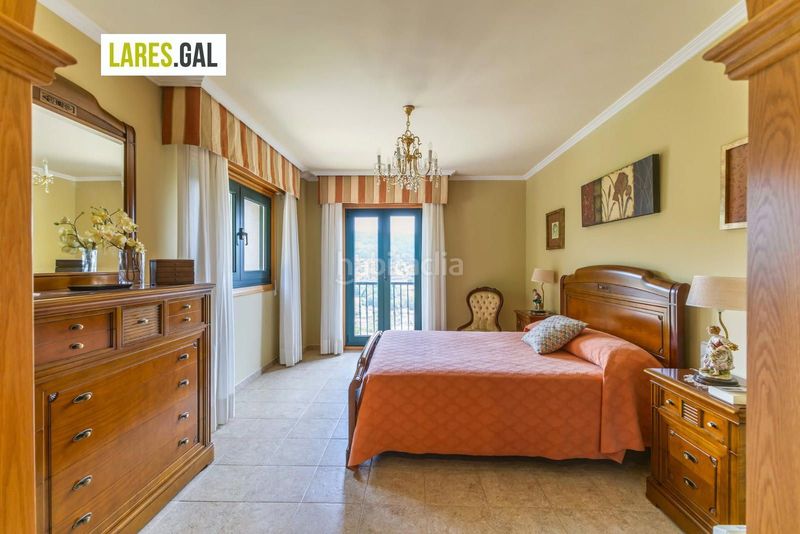 Foto d212ec4a-7265-47b0-b264-20d53dc323ce. Casa amb calefacció aparcament a Darbo Cangas