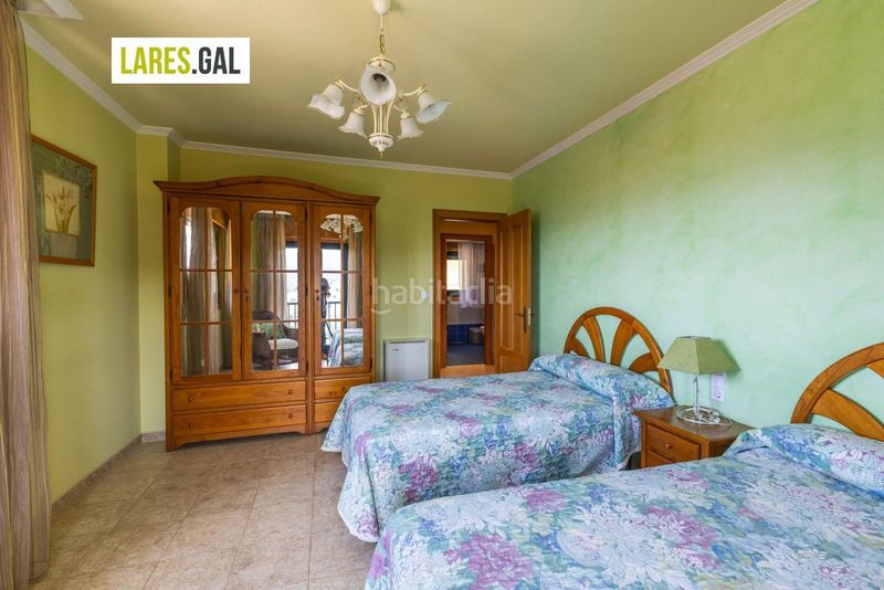 Foto f67a0f51-a777-4df0-bcba-18d1c410dffd. Casa amb calefacció aparcament a Darbo Cangas