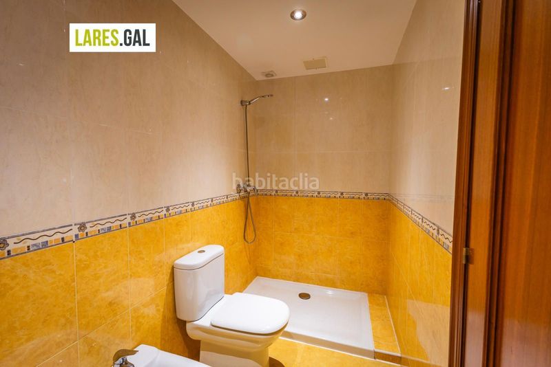Foto a250b507-8701-4a10-bb7e-084a9de68cb1. Pis amb aparcament a Coiro Cangas