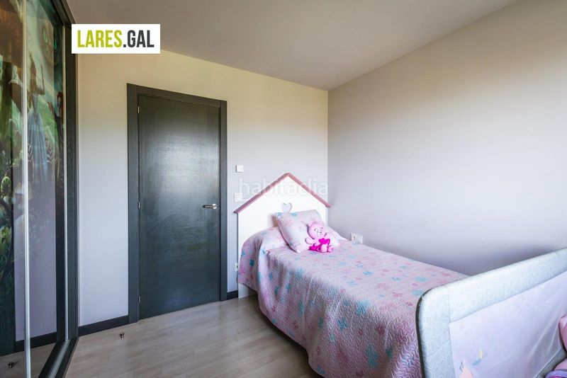 Foto 0f5d1347-e969-4d1b-a08f-0f3fc5ff8c0d. Casa amb calefacció aparcament a Darbo Cangas