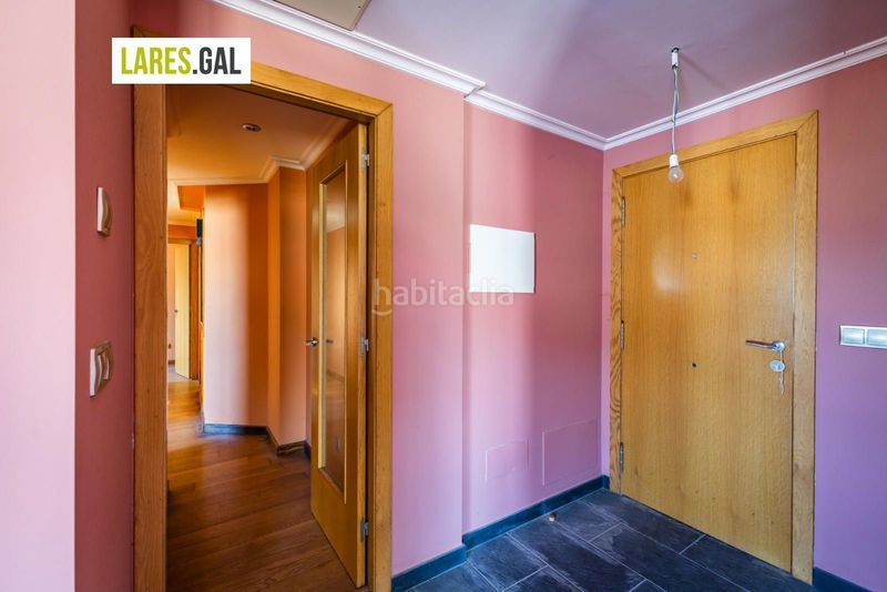 Foto a1d64b53-d0c2-4be3-8849-6851f6a1fa8e. Àtic amb aparcament a Darbo Cangas