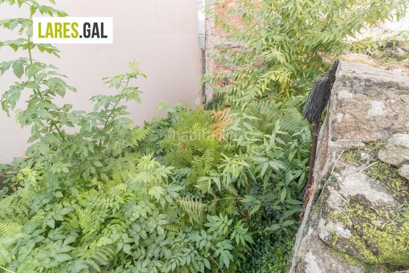 Foto 17d7a8a9-636c-49e8-9e9b-f2c4c74999b7. Finca rústica terreno con proyecto y licencia en el casco viejo en Cangas