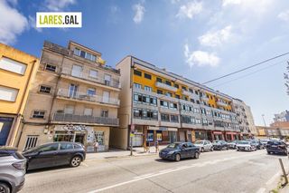 Appartamento  Avenida de ourense. Piso a la venta en el centro de cangas