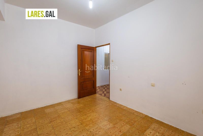 Foto 436e7c67-628f-4b82-91ac-bb93599915bb. Piso  a la venta en el centro en Coiro Cangas