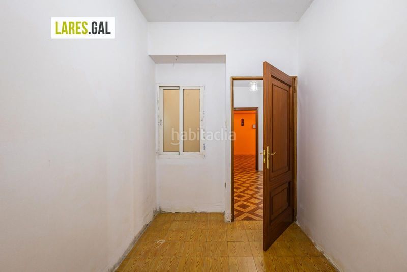 Foto 977185bf-d03f-4887-9a00-ea264be9d0cd. Piso  a la venta en el centro en Coiro Cangas
